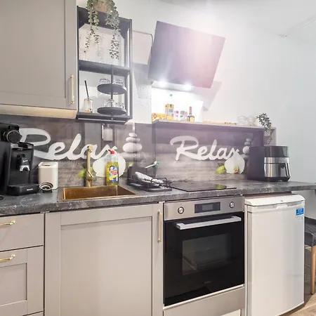 Maja Apartment *