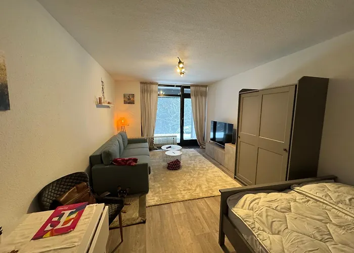 Maja Unmittelbar An Der Skipiste